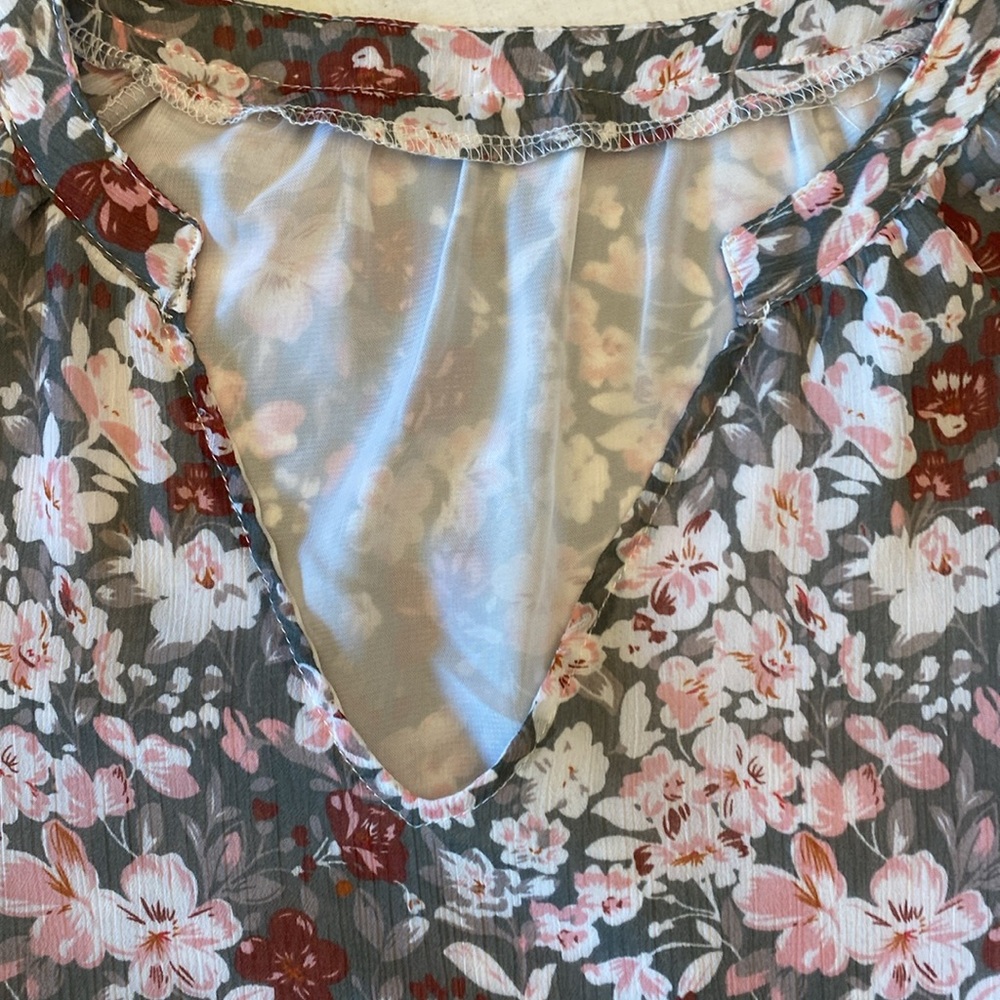 SHEIN sheer sleeve top